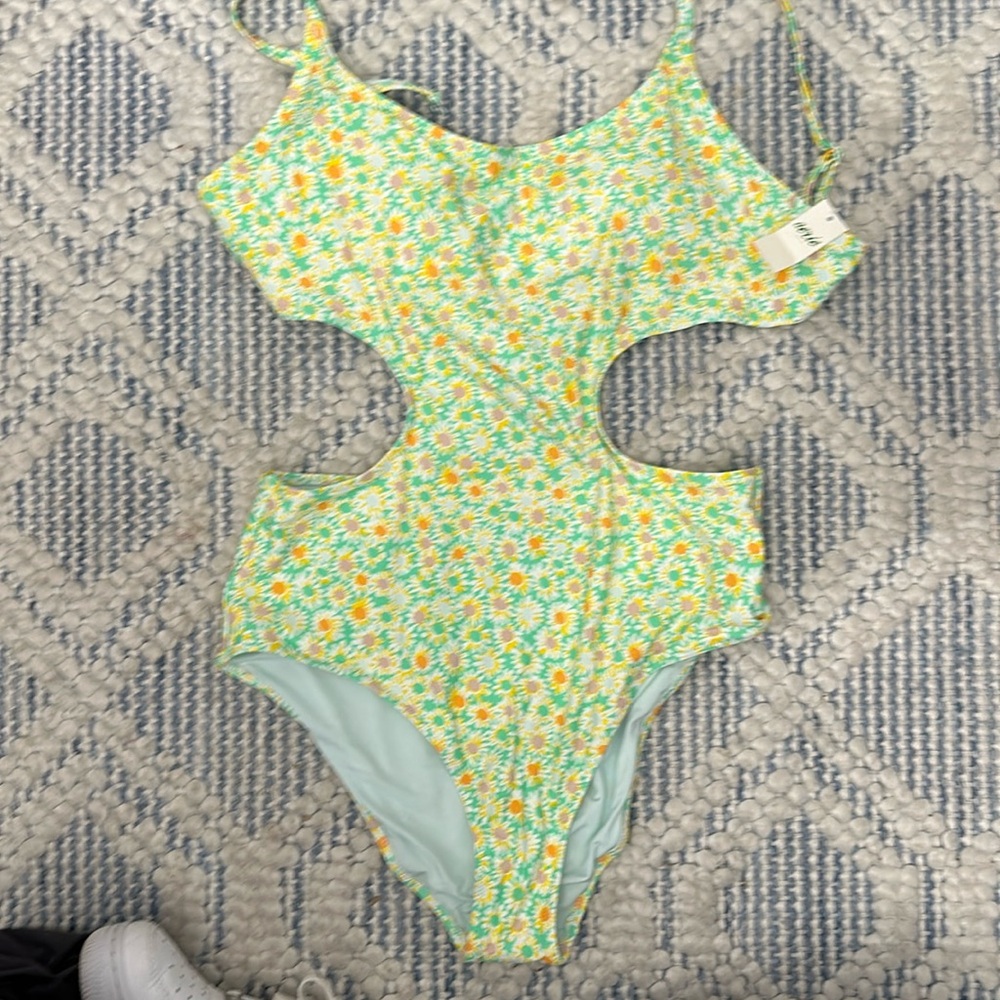 NWT aerie cutout swimsuit